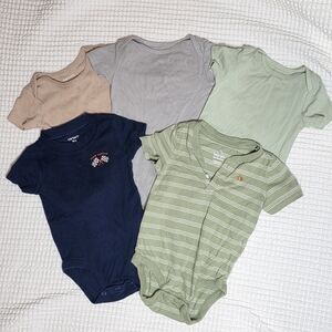 Bundle Of (5) Assorted Baby Onesies - Carter's And Baby Gap